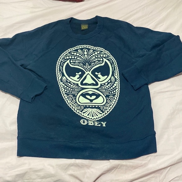 OBEY SWEATER